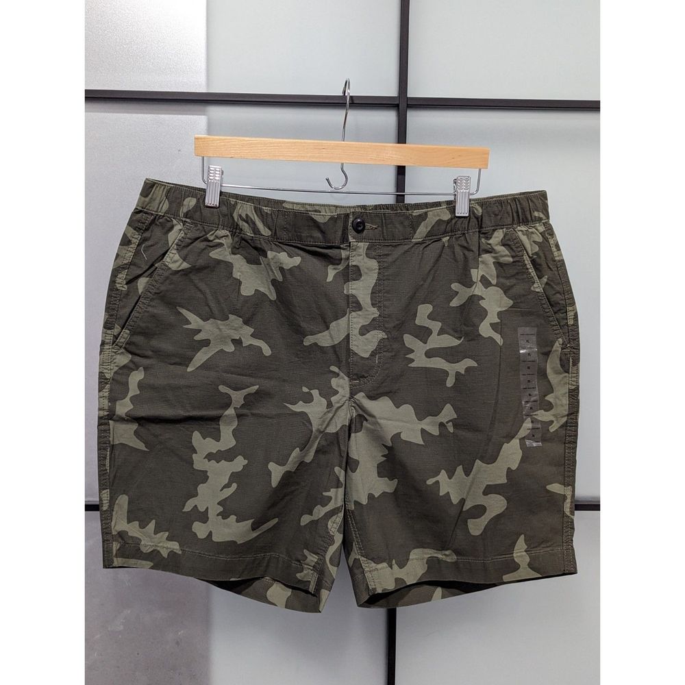 Free Assembly | Men's 8" Amphibious Shorts XL Camouflage Quick Dry 42" Waist NEW